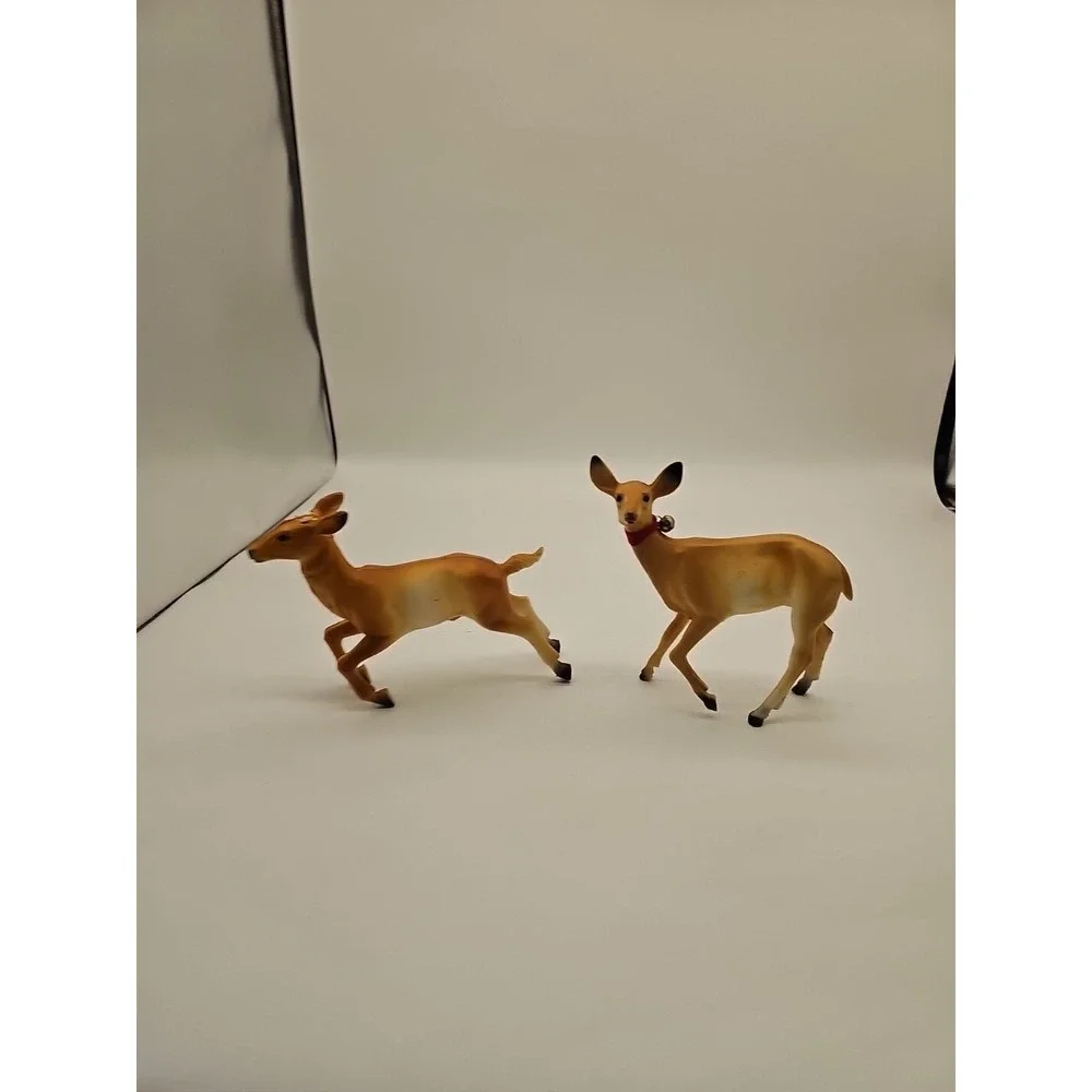 VTG 2 HARD Plastic BLOW Mold DEER Buck DOE Fawn REINDEER Hong Kong‎ XMAS Rudolph